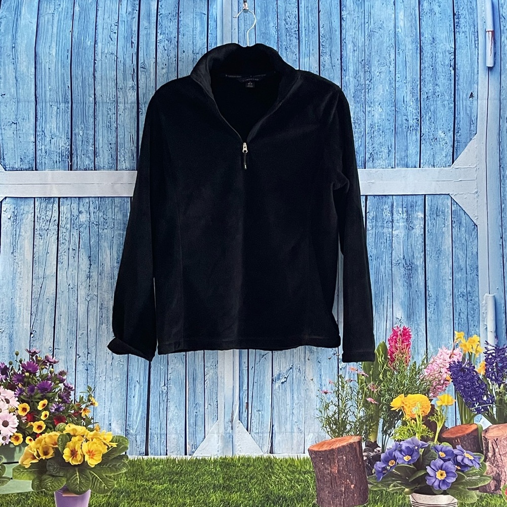 Lands End thick black fleece pullover. Excellent like new!